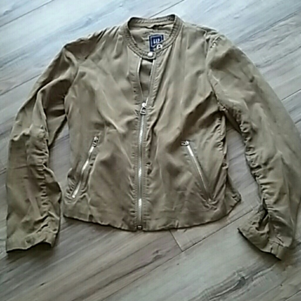 Gap- jacket